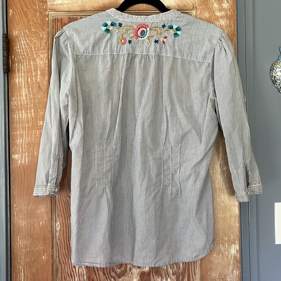 Johnny Was Button Down - S - Picture 5 of 6